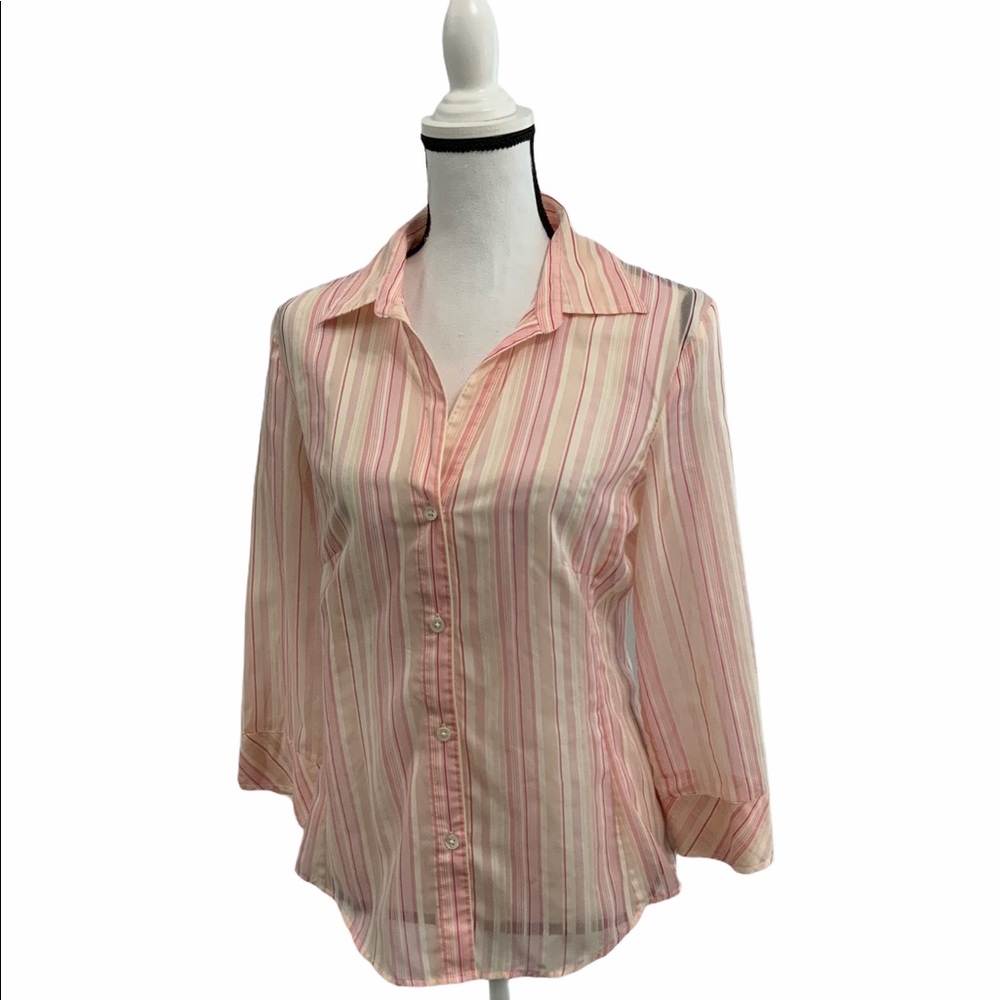 Banana Republic Size Medium 1/2 Sleeve Sheer